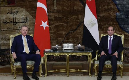 Erdoğan Mısır'da: Gazze'de akan kanın durması için Mısırlı kardeşlerimizle çalışacağız