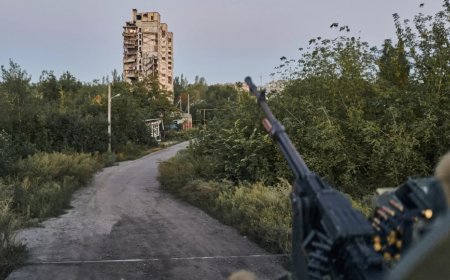 Ukrayna birlikleri, dört ay boyunca direndiği Avdiivka'dan çekiliyor