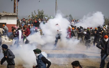 Hindistan'da çiftçilerle polis arasında çatışma: 1 kişi hayatını kaybetti