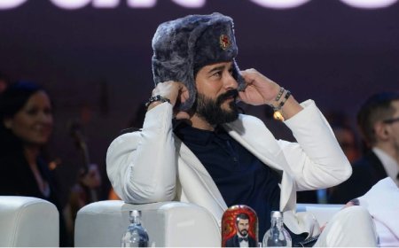 540 Doları veren içeri girdi: Burak Özçivit'ten Moskova çıkarması