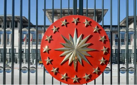 AYM'den ilk Cumhurbaşkanlığı Kararnamesine 37 iptal