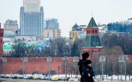 Kremlin'den uyarı: Rusya-NATO ihtilafı kaçınılmaz olur