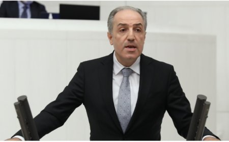 AYM, ilk Cumhurbaşkanlığı Kararnamesin'nden 37 düzenlemeyi iptal etti