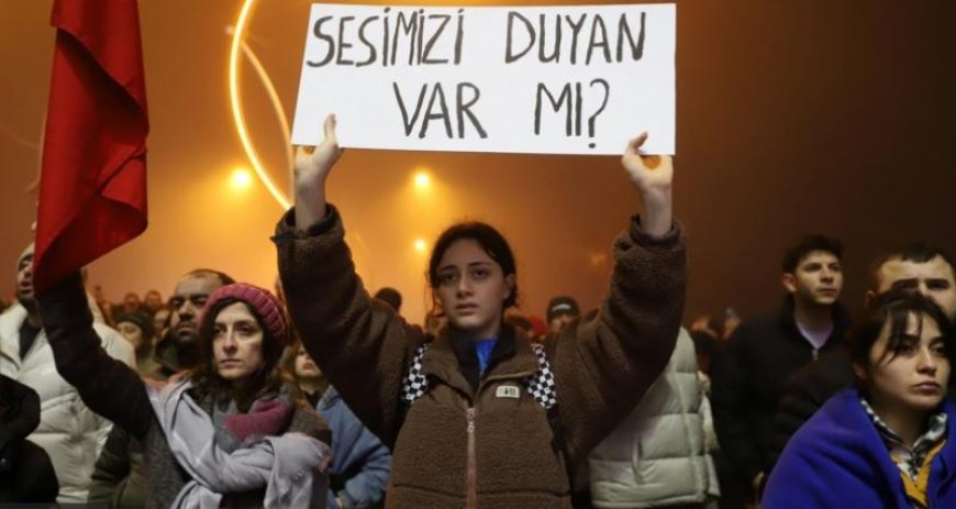 6 Şubat depremlerinin birinci yılında Hatay: 'İnsanlar öfkeli ama yorgun, günü kurtarmaya çalışıyoruz'