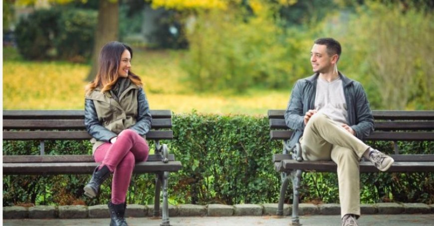 Başkalarıyla flörtleşmek ilişkinizi nasıl etkileyebilir?