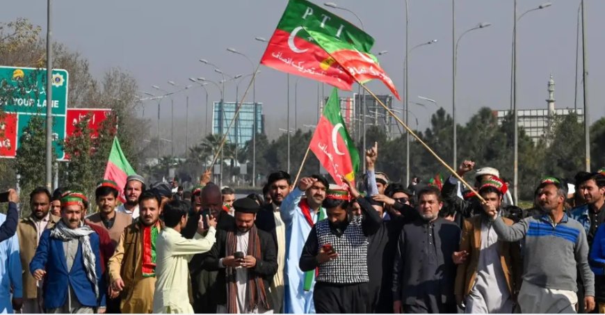 Pakistan: İmran Han yanlıları seçimi önde tamamladı