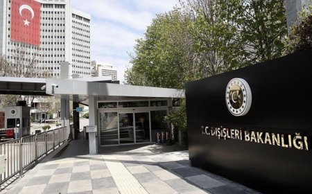 Dışişleri Bakanlığı, "dış kapının mandalı" mı?