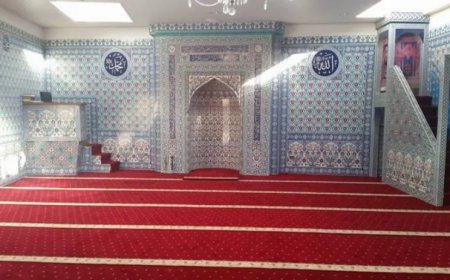 Belçika Diyanet Vakfı’na bağlı Kevser Camii’nin ruhsatı 'kötü yönetim ve mali ihmal' nedeniyle 1 yıl askıya alındı