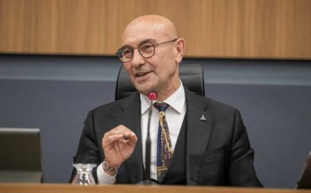 Nivent Kurtuluş'tan İzmir Büyükşehir Belediye Başkanı Tunç Soyer'e  zor sorular!