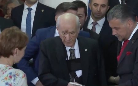 Devlet Bahçeli oy kullandı: Yüzündeki morluklar dikkat çekti!