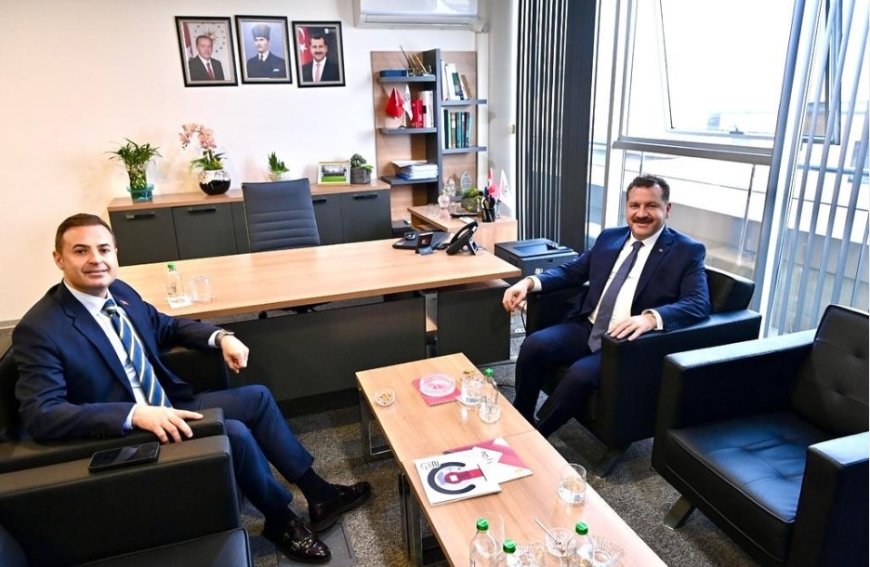Balıkesir'de Yücel Yılmaz mı, Ahmet Akın mı favori?