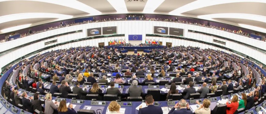 Avrupa Parlamentosu yapay zeka yasasını onayladı