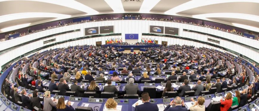 Avrupa Parlamentosu yapay zeka yasasını onayladı