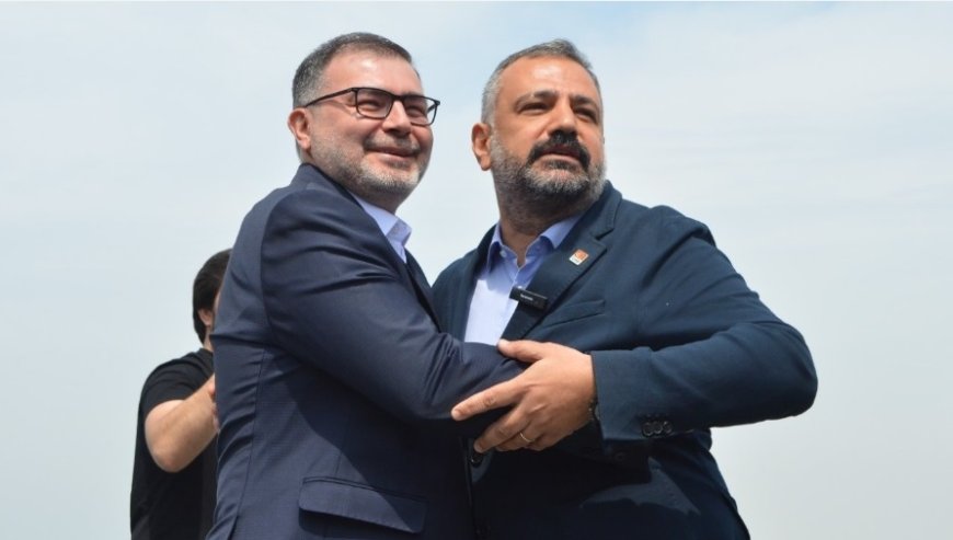 İzmir'de Ak Parti ile CHP İl Başkanları birbirine eş başkan mı?