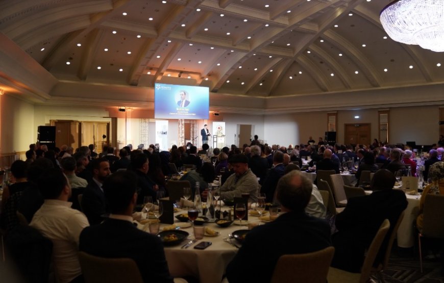 Fethullah Gülen Ekibi: İki Yüzü Arasındaki Gerilim