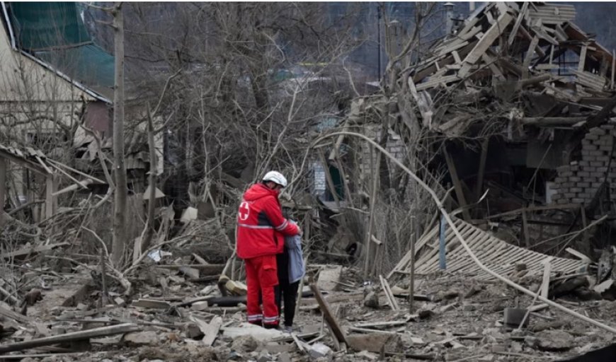 Rusya’dan Ukrayna’ya yoğun füze saldırısı; Zelenski yeniden yardım çağrısında bulundu