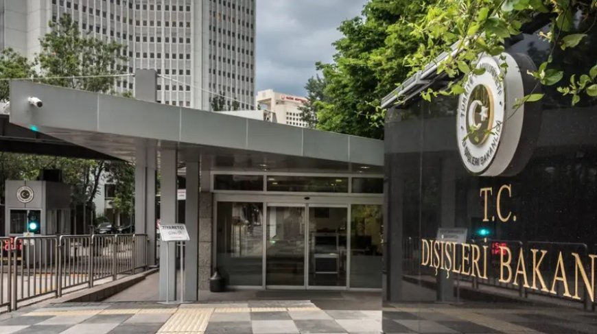 Almanya'daki Türk Başkonsolosluğuna taşlı saldırı