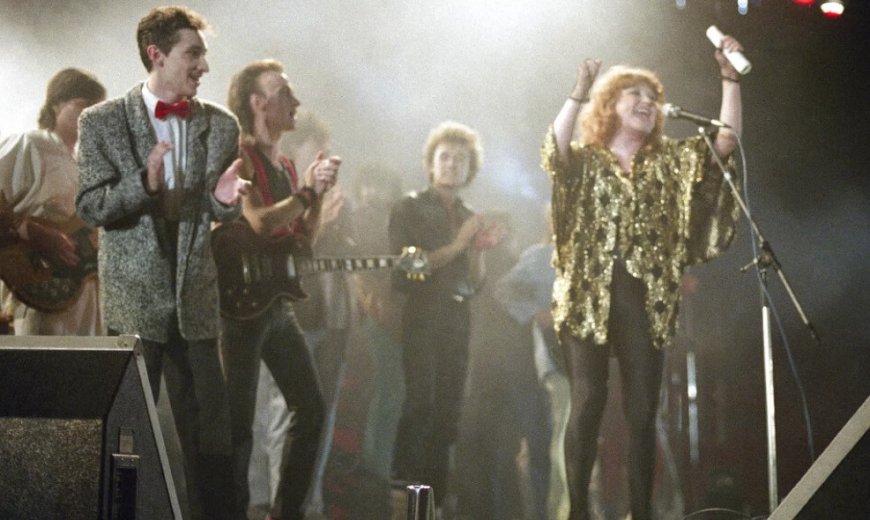 Rusya’da savcılık, SSCB döneminin pop divası Pugacheva’nın ‘yabancı ajan’ ilan edilmesini istedi