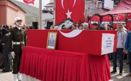 Şehit Piyade Uzman Çavuş Aslan toprağa verildi