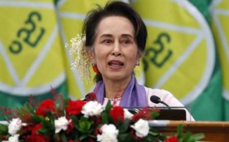 Myanmar'da cezaevindeki devrik lider Suu Çii, aşırı sıcak yüzünden ev hapsine gönderildi