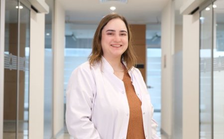 Çocuklarda ağız kokusunun en önemli nedeni çürük dişler!