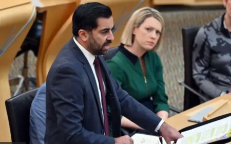 İskoçya Başbakanı Hamza Yusuf istifa etti