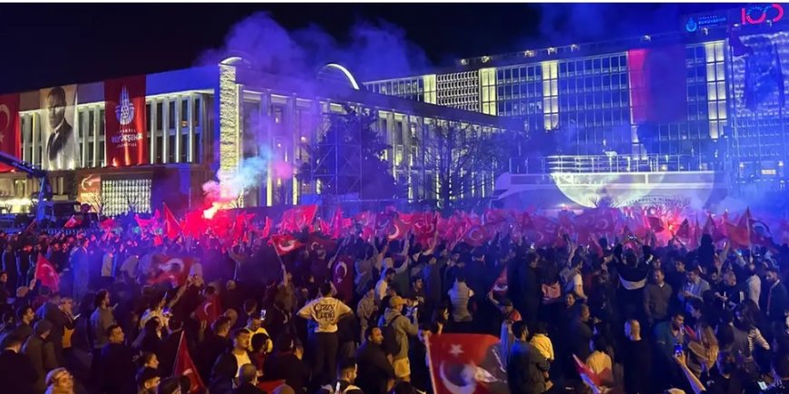 31 Mart seçimleri Türkiye siyaseti için ne diyor?