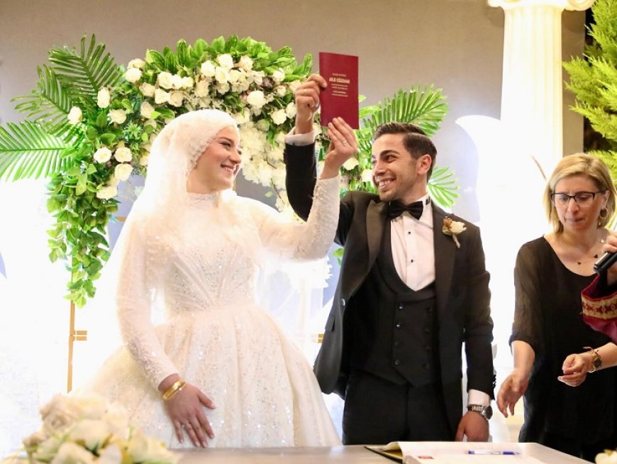 HATİCE BAŞKAN İLK NİKAHINI KIYDI