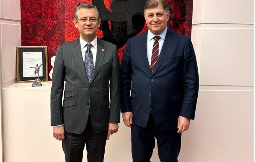 Karşıyaka Belediyesi'nde Aile Şirketi Tartışması: Aynı Aile, Farklı Görevler!