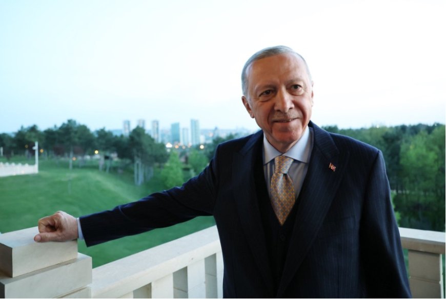 Sarayda bir başka Erdoğan: Hasan çaylar nerede kaldı?