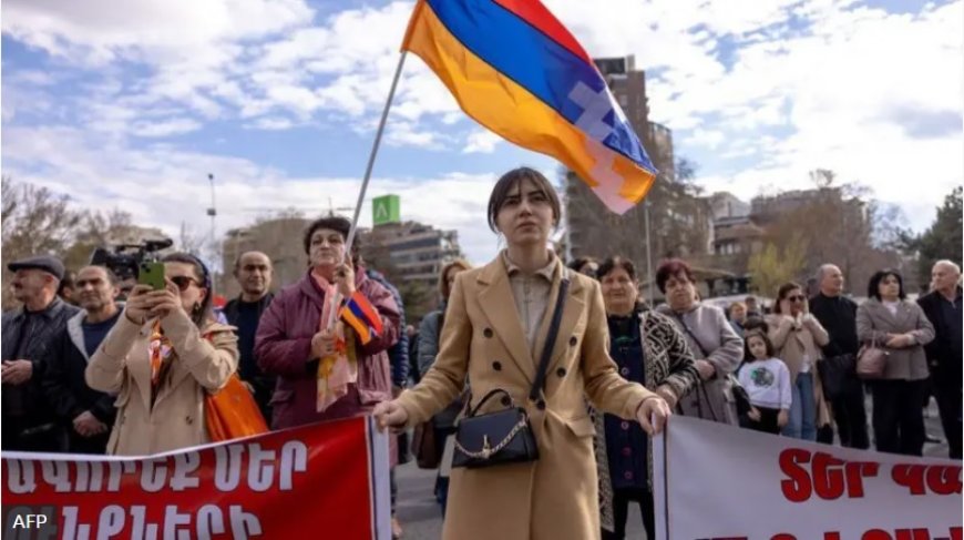 Ermeniler, barış görüşmelerine rağmen Azerbaycan ile yeni bir savaştan endişe ediyor