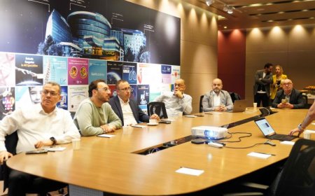 TÜRK ÜROLOJİ UZMANI DOKTORLAR YABANCI DOKTORLARI EĞİTİYOR