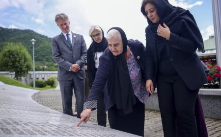 Bosnalı Sırp lider Milorad Dodik, BM soykırım oylaması öncesinde ayrılma tehdidinde bulundu