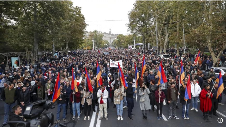 Ermenistan’da binlerce kişi Paşinyan'ın istifasını istedi; Erivan ve Bakü Almatı’da görüşecek