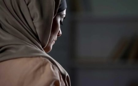 Tacikistan başörtüsünü yasakladı