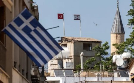 Kıbrıs’ta beraber müzik yapan Rumlar ve Türkler halen barışa inanıyor