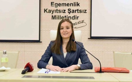 Manisa'nın İlk Kadın Belediye Başkanı: Gülşah Durbay