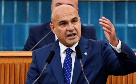 Turhan Çömez'den Sezaryen Eleştirisi: Ne Kadar Sezaryen, O Kadar Para