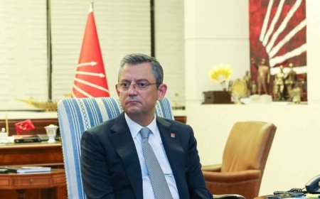 Özgür Özel: CHP’de Yeni Dönemin Lideri