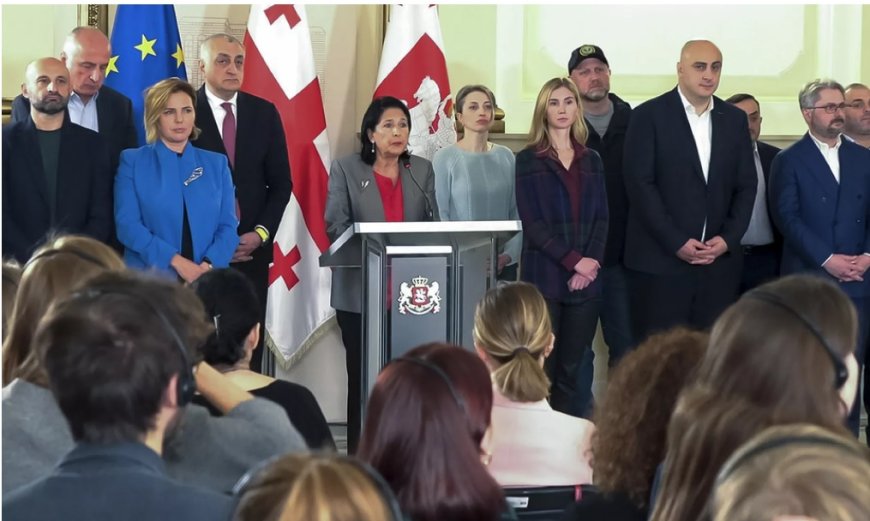 Gürcistan Cumhurbaşkanı Zurabişvili, Seçim Sonuçlarını Tanımadı: Rusya'nın Operasyonunun Kurbanıyız