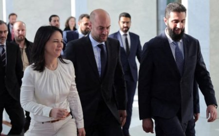 Rusya'dan Şam'da Yeni Yönetime İlk Ziyaret: İlişkilerde Dönüm Noktası