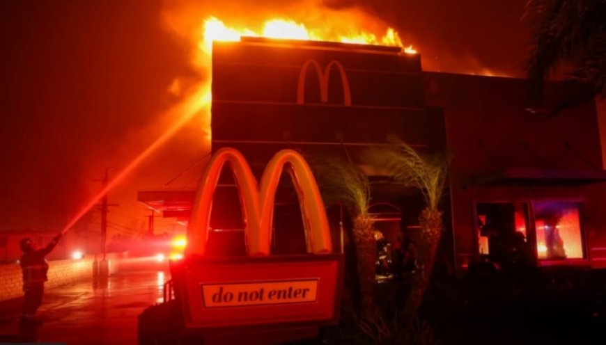 Los Angeles’ta Yangın Felaketi: İki Bölge Kontrol Dışı, 180 Bin Kişiye Tahliye Emri