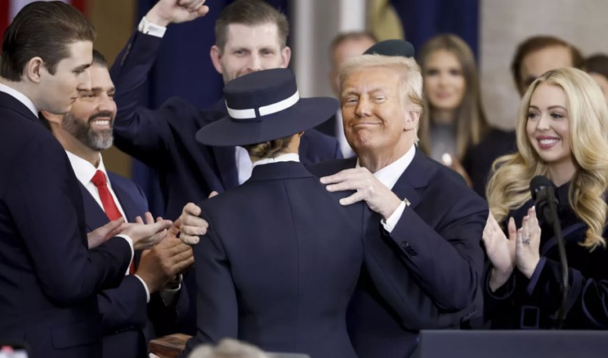 Trump Göreve Başladı: Tanrı Tarafından Kurtarıldığını Söyledi