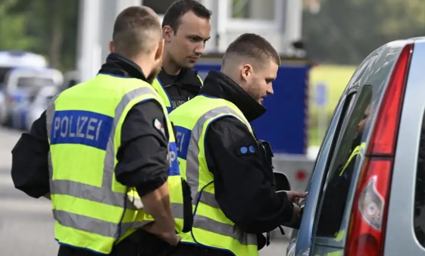 Almanya Kara Sınırında 43 Bin 500 Kişi Geri Çevrildi