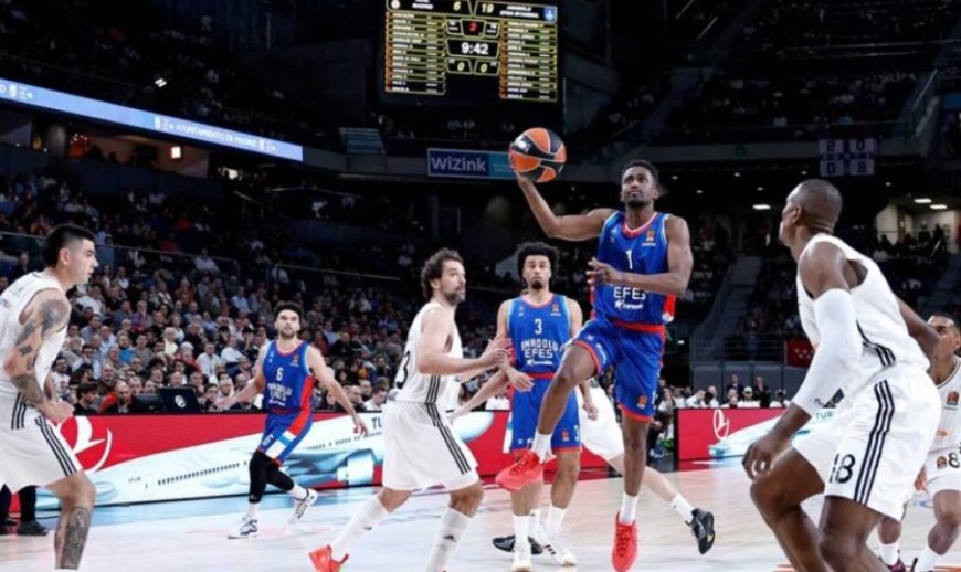 Anadolu Efes, Kapalı Gişe Atmosferinde Real Madrid’e Karşı Mücadele Verecek