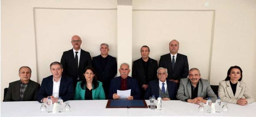 Öcalan’ın PKK’ya Çağrısının Şifreleri: Yeni Dönemin İşaretleri