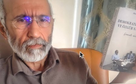 Cansu Çamlıbel ile Prof. Ali Kemal Özcan Röportajı