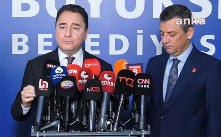 Özel ve Babacan’dan ortak açıklama: Milletimiz demokrasiye sahip çıkmak için meydanlarda