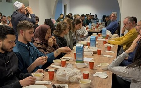 Avrupa'da Ramazan ve İftar Sofralarının Sosyal, Kültürel ve Siyasi Etkileri: Avrupa'da İslam'ın Yükselen Gücü