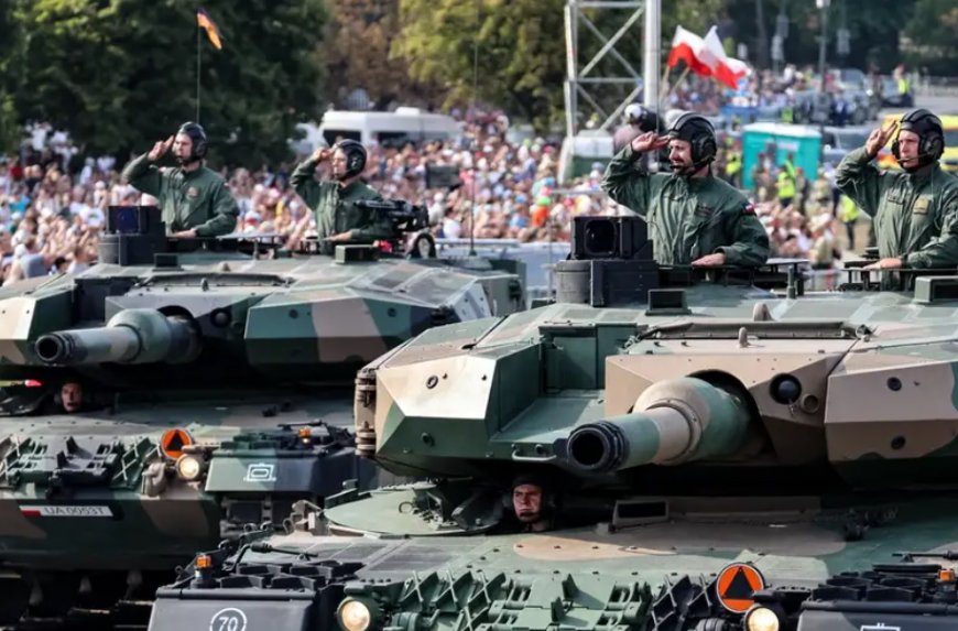 Polonya Yılda 100 Bin Gönüllü Asker Yetiştirecek